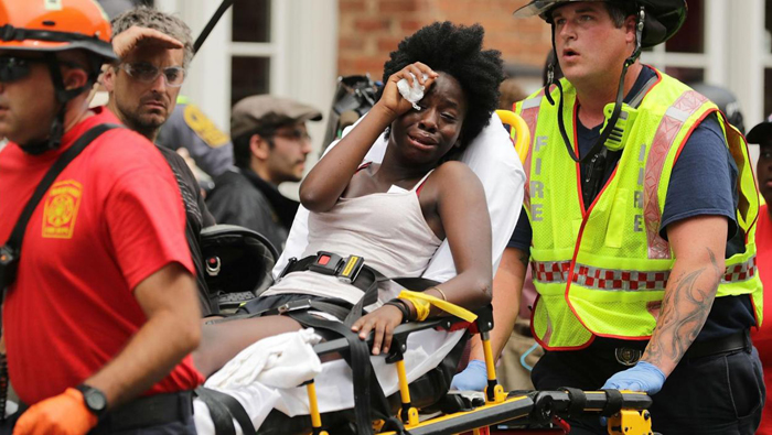 Una estadounidense de 32 años fue atropellada mientras protestaba contra Unite The Right, una organización supremacista blanca.