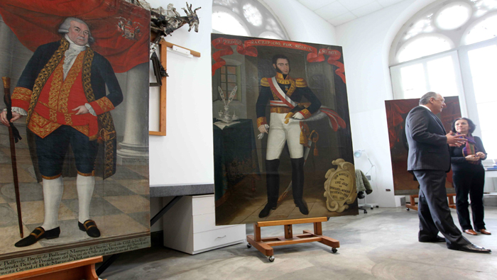 Detalle del retrato de O'Higgins (c) del pintor José Gil de Castro en el Museo de Arte Metropolitano de Lima.