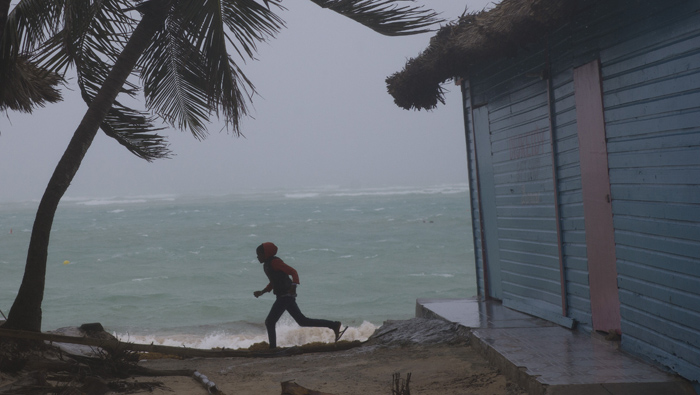 La tormenta continúa provocando tormentas y deslizamientos en Puerto Rico.