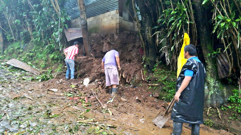 Las viviendas se vieron afectadas por las fuertes lluvias en Comasagua.