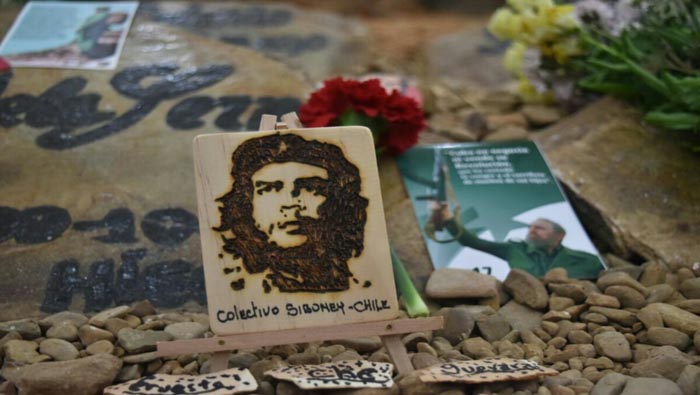 En La Higuera, donde murió Ernesto Che Guevara el 9 de octubre de 1967, también realizarán actos.