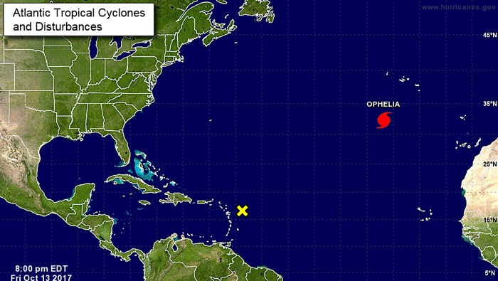 Es la décima tormenta tropical que se convierte en huracán de manera consecutiva en el Atlántico.