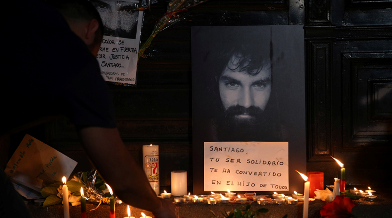 Argentinos expresan apoyo a familia de Santiago Maldonado