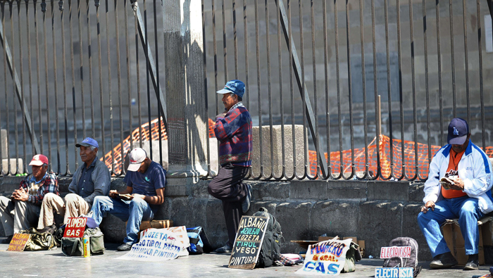 La tasa de desempleo urbano de México podría ubicarse este año en 9,4 por ciento en el promedio.