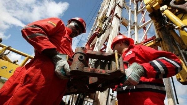 A PDVSA oil rig in Venezuela.