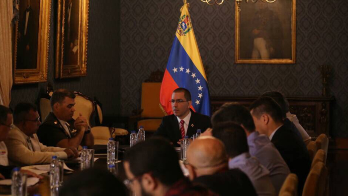 El canciller venezolano rechazó las sanciones contra el país al alegar que atentan contra la soberanía venezolana.