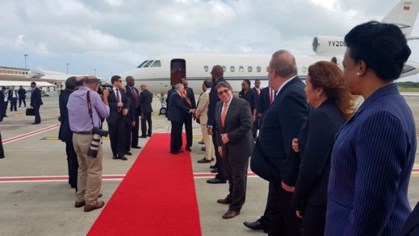 Raul Castro arrives in Antigua and Barbuda for Summit