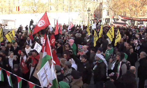 Los manifestantes denunciaron la continuidad de un alineamiento del Gobierno francés con el régimen sionista.