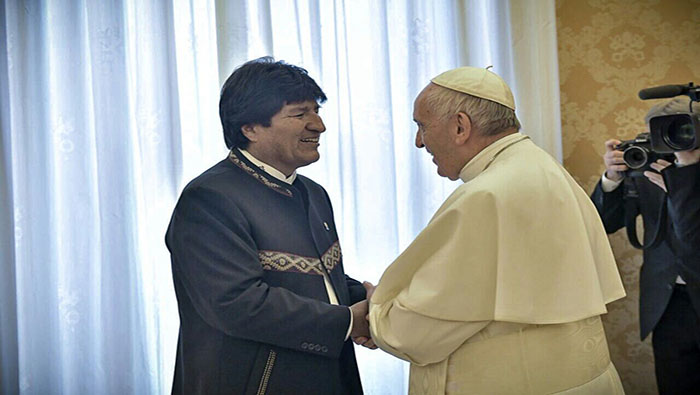Papa Francisco se reúne en audiencia privada con Evo Morales