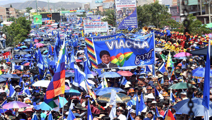 Hace 12 años el pueblo boliviano prefirió tomar el camino de la izquierda con Evo Morales.