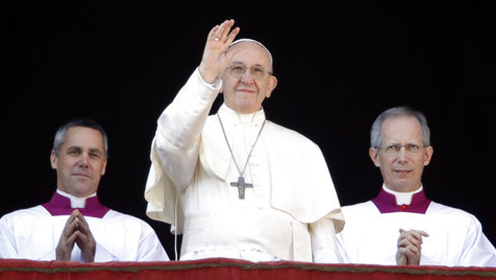 El papa expresó su voluntad de abogar por el avance del diálogo en Venezuela en su mensaje ante un cuerpo diplomático en la Santa Sede.