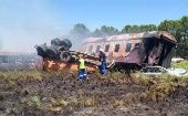 El tren, que viajaba de Port Elizabeth a Johannesburgo, colisionó con un camión.