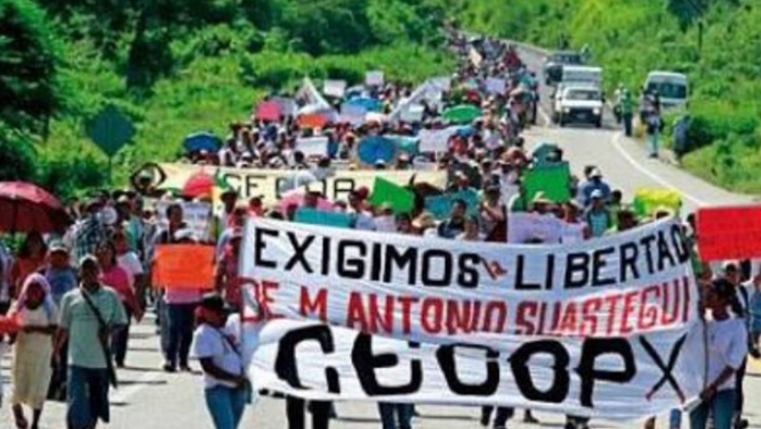 Tras el hecho, resultaron detenidos miembros de la guardia comunitaria de San Pedro Cacahuatepec, entre ellos el opositor al proyecto hidroeléctrico de La Parota, Marco Antonio Suástegui.