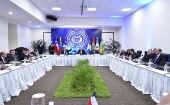 El Gobierno venezolano y la oposición se reúnen el República Dominicana para concretar un acuerdo de paz.