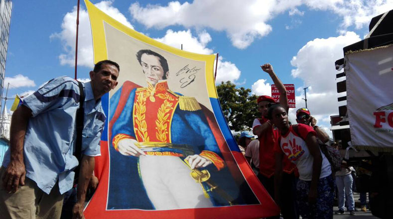Celebraron los venezolanos la democracia participativa y protagónica del país, consagrada en la Constitución de la República de 1999.