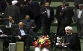 El presidente de Irán rindió ofrendas florales al fundador de la República Islámica