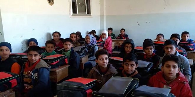 Miembros del Daesh saquearon los centros educativos y destruyeron más de ocho mil escuelas.
