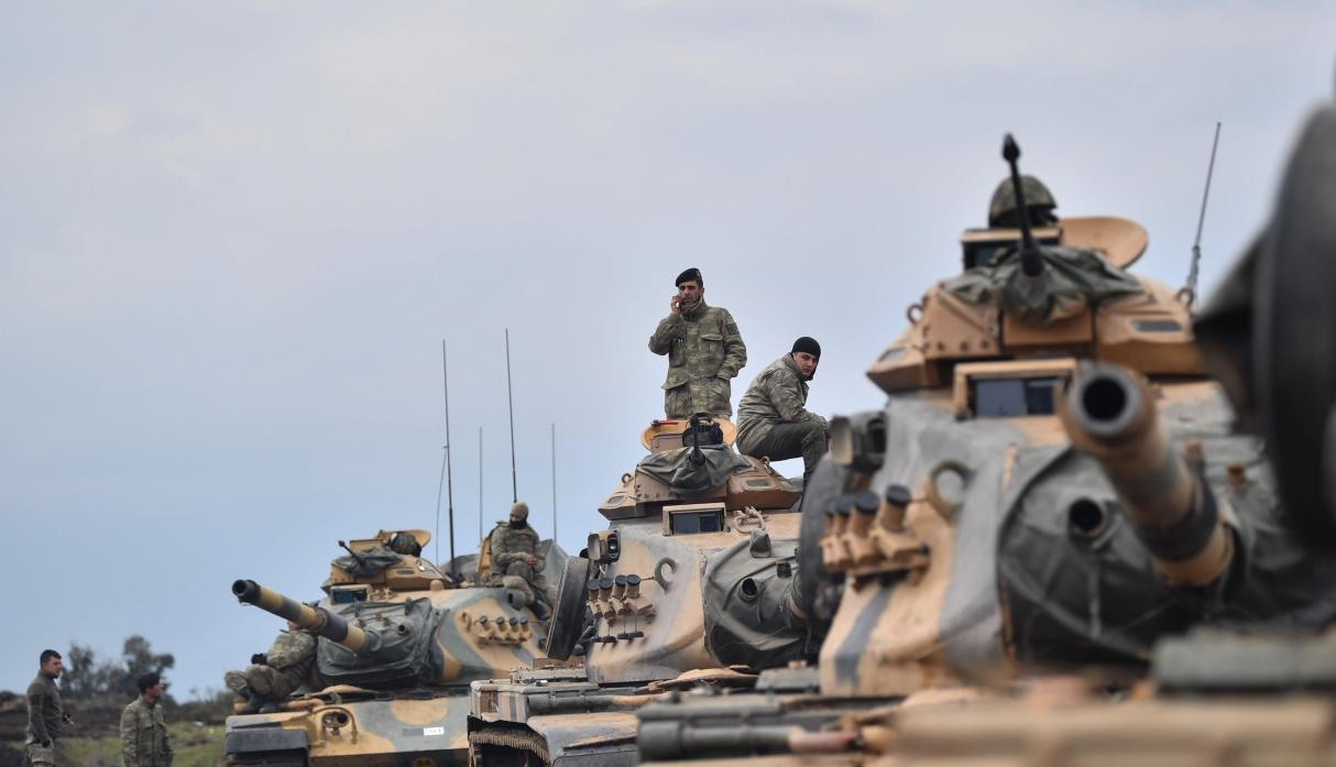 Las tropas turcas han ingresado en territorio sirio para combatir a los milicianos kurdos, considerados por el país euroasiático como 