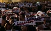 Los participantes de la movilización hicieron cuatro minutos de silencio por cada mes de prisión que cumplieron los líderes independentistas catalanes.