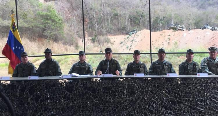 Padrino López invitó al titular de Defensa de Colombia a una reunión para intercambiar ideas con el fin de avanzar en seguridad fronteriza.