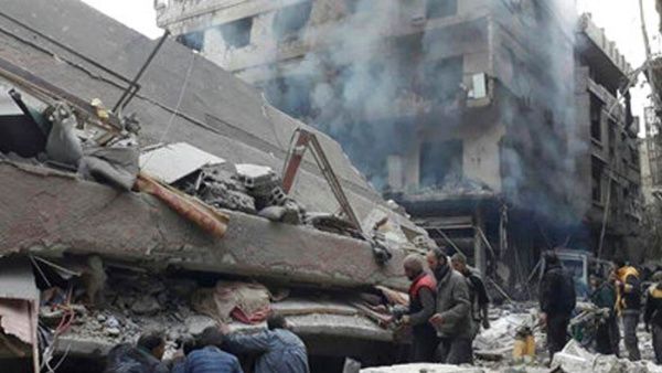 Medios internacionales culpan al Gobierno sirio de los bombardeos en Guta Oriental