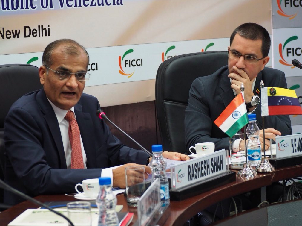 El ministro de Comericio Exterior venezolano precisó que fueron evaluadas todas las propuestas para invertir en Venezuela y sacar productos terminados en alianza con la India.