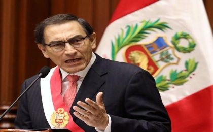 El nuevo mandatario peruano prestó juramento ante el Congreso de la República.