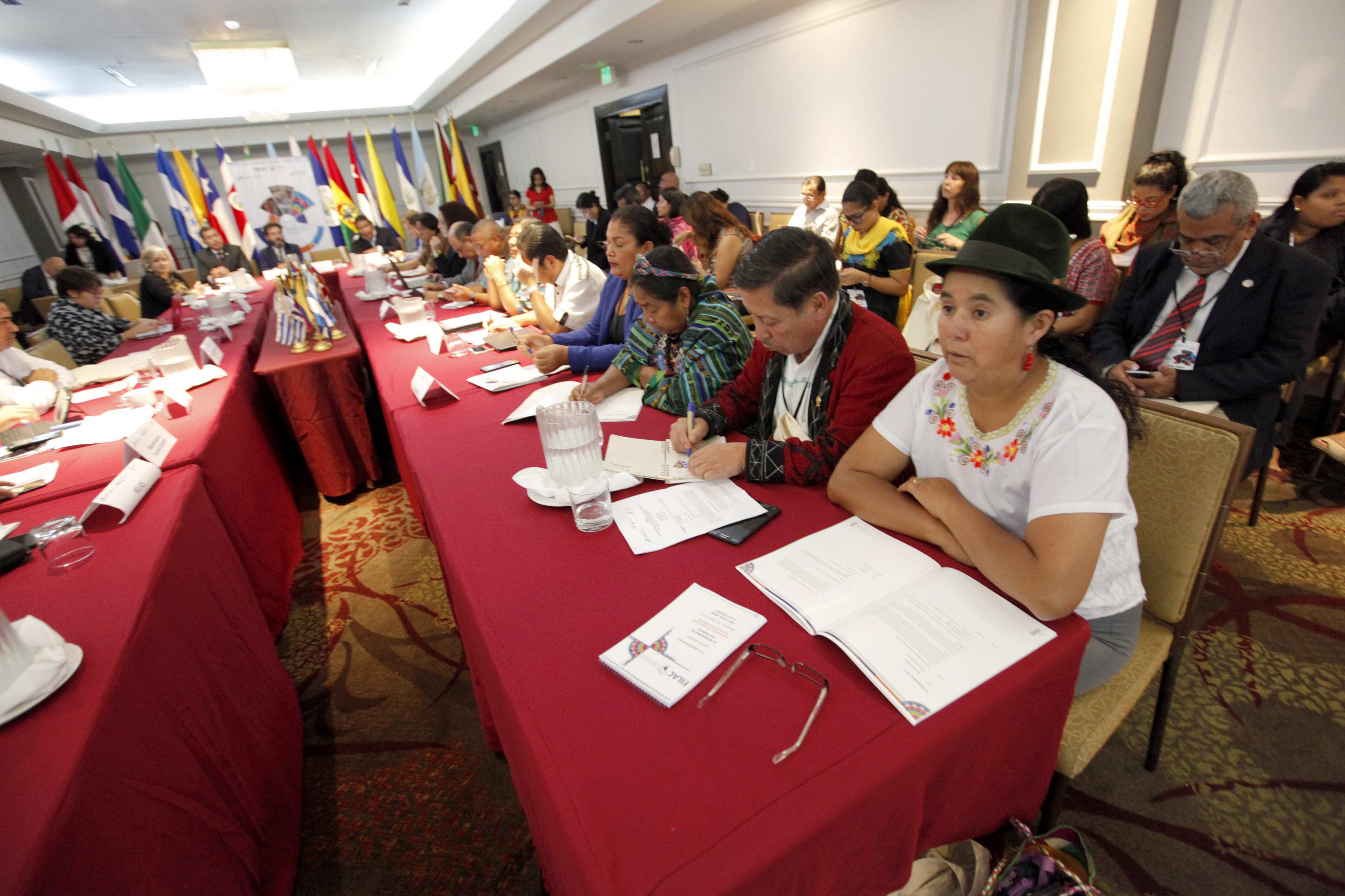 En diciembre tuvo lugar en Panamá la reunión entre Gobiernos latinoamericanos y representantes de los pueblos indígenas de la región.