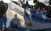 Argentinos reclamaron este jueves frente a la Cancillería de Argentina por la soberanía del territorio. 