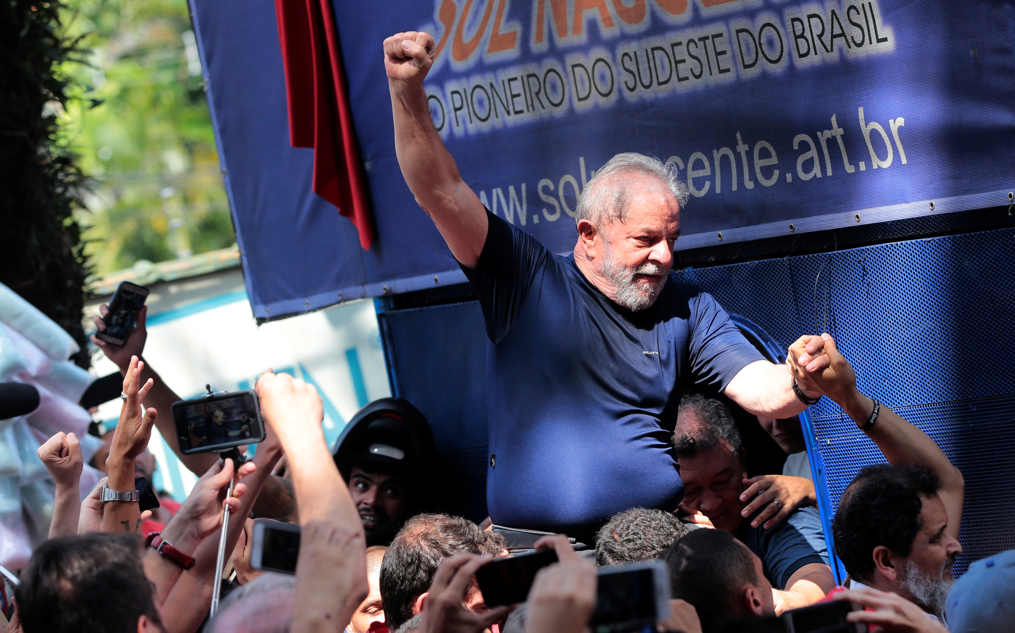 Lula está detenido en Curitiba.
