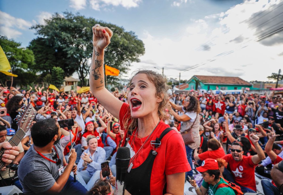 Simpatizantes de Lula da Silva reclaman la liberación del expresidente brasileño