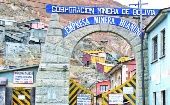 La Federación Sindical de Trabajadores Mineros de Bolivia catalogó el hecho como un atentado de los ladrones de minerales de la zona. 
