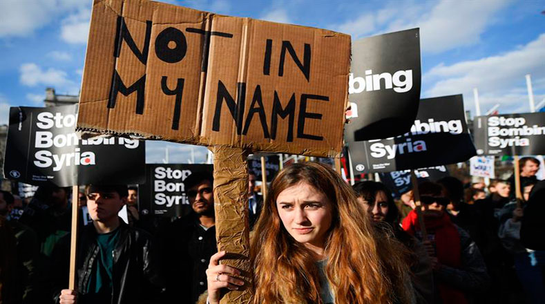 "No en mi nombre" es una frase que ha sido usada por los musulmanes en contexto de atentados terroristas. En este caso, la usan en Reino Unido por el ataque a Siria.