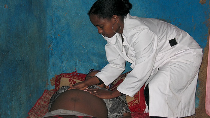 La fístula obstétrica puede ser prevenida con tratamiento médico oportuno durante el parto.