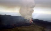 Los funcionarios del Instituto Geofísico recomendaron al personal del Parque Nacional mantenerse alejados del área donde se encuentra el volcán.