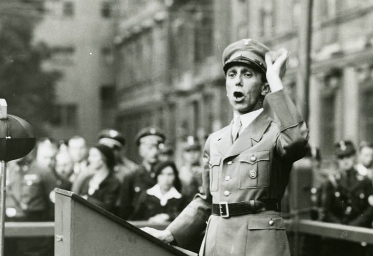 ¿Todos quieren ser Goebbels? Infiltraciones ideológicas colonizantes