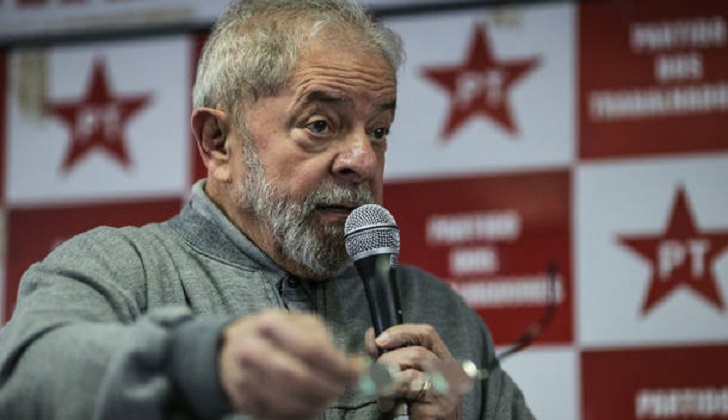 Lula condenó que el presidente de facto Michel Temer recibiera con honores al vicepresidente de EE.UU., Mike Pence.