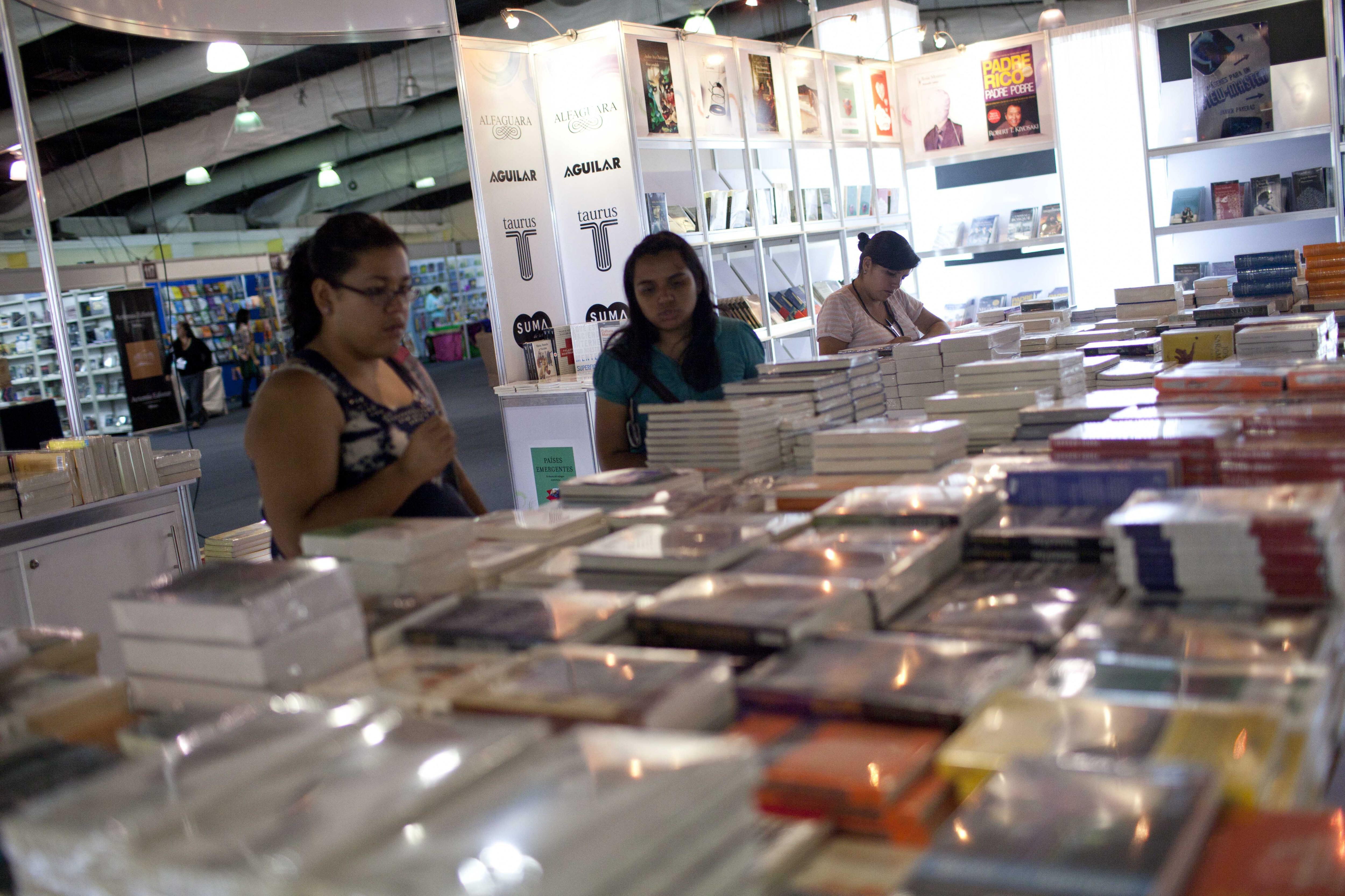 Celebran en Guatemala la XV edición de la Feria Internacional del Libro