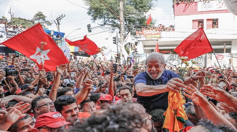 El Movimiento Brasil Libre busca inelegibilidad de Lula para las presidenciales, incluso antes de la inscripción de su candidatura.