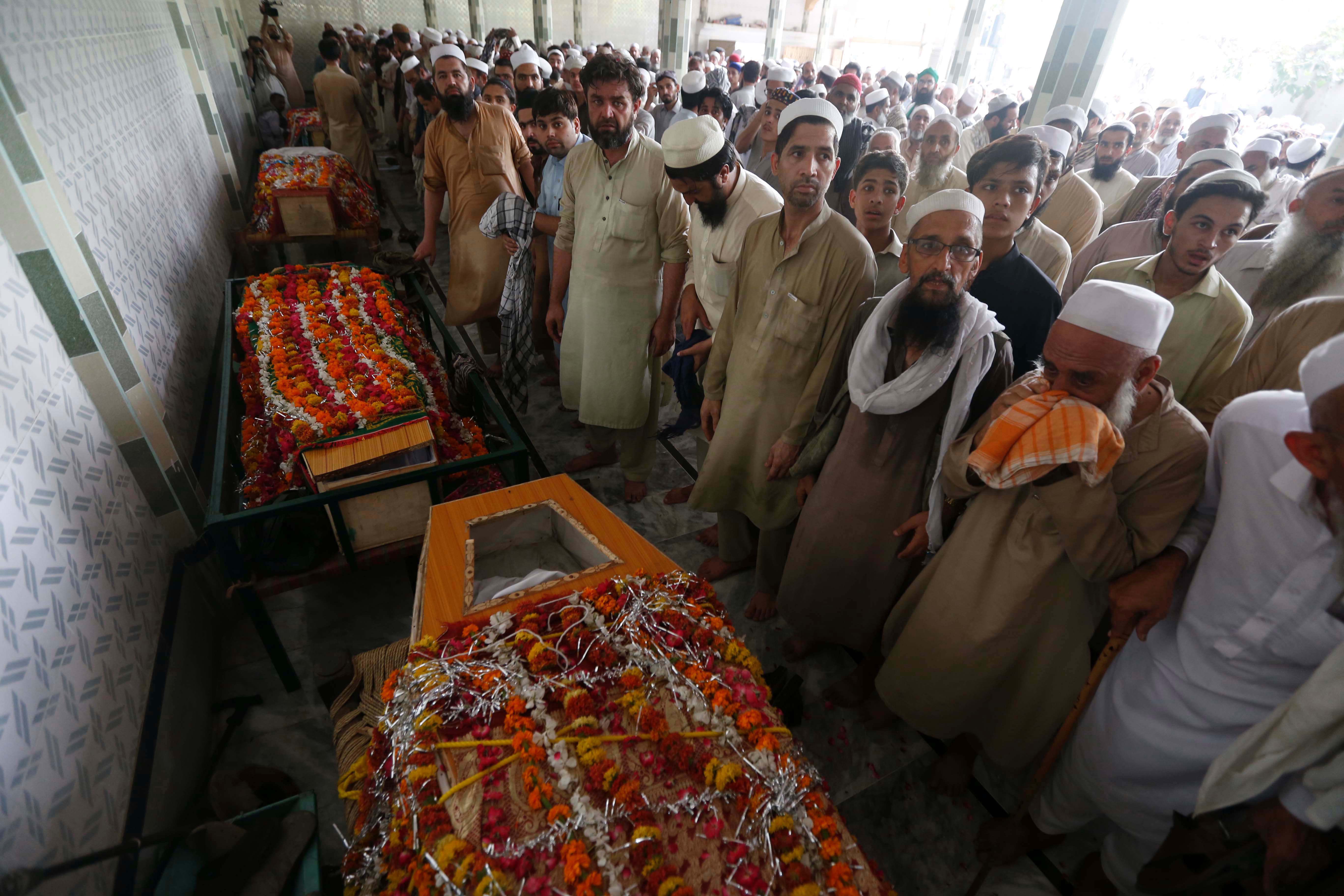Unas 13 personas perdieron la vida el pasado 10 de julio durante un ataque a una reunión partidaria en Peshawar.