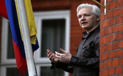 Ecuador y Reino Unido se encuentran en conversaciones para resolver el caso Assange.
