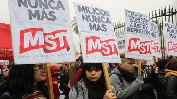 Los activistas presentes expresaron que Macri pretende imponer represión y miedo en el país.