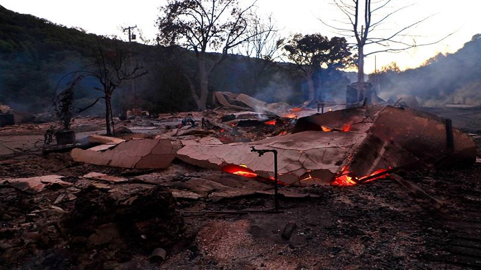 Más de 93.000 hectáreas han sido destruidas tras la veintena de incendios registrados en los últimos días en California, EE.UU.