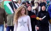 La joven palestina pidió a los gobiernos del mundo presión política y apoyo a la causa palestina, sobre todo a los presos y presas en Israel.