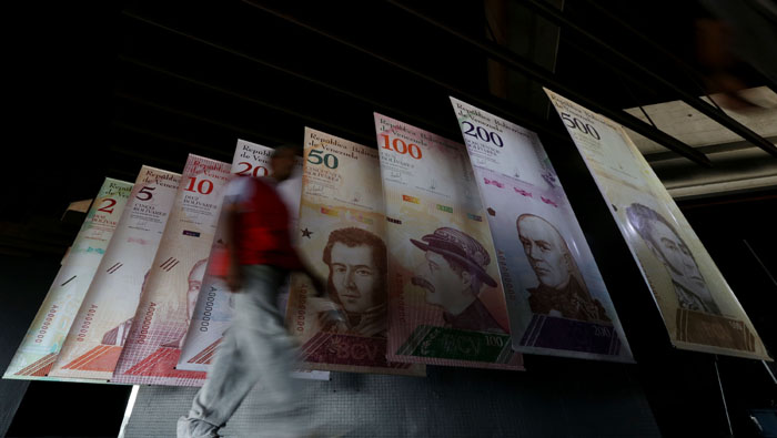 Desde este lunes los venezolanos tienen nueva moneda, que trae la supresión de cinco ceros.