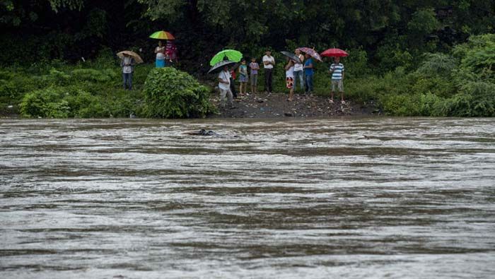 El Gobierno nicaragüense ha llamado a evitar el cruce de ríos crecidos.