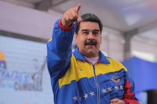 Resultado de imagen para gobierno de venezuela entrega beneficios al pueblo