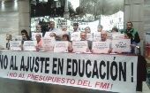 Gremios docentes argentinos alertan de los recortes en el sector educativo