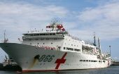 El buque cuenta con 20 traductores proporcionados por la Embajada de China en Dominicana para facilitar el trabajo y la comunicación entre los pacientes y el cuerpo médico.