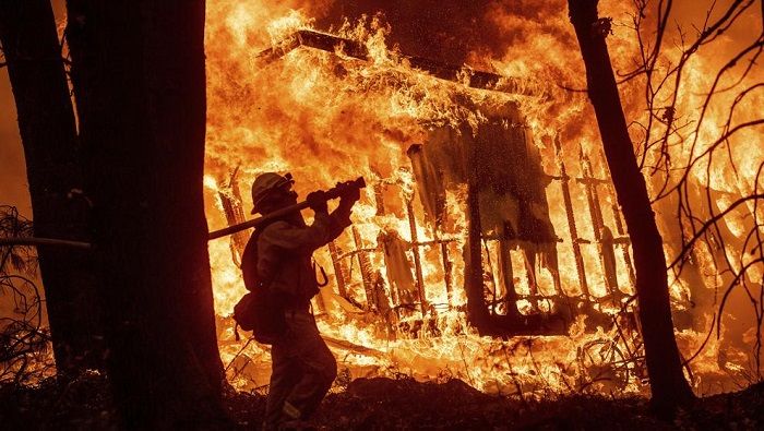 Estos incendios han sido calificados por las autoridades estadounidenses como los más mortíferos de la historia.